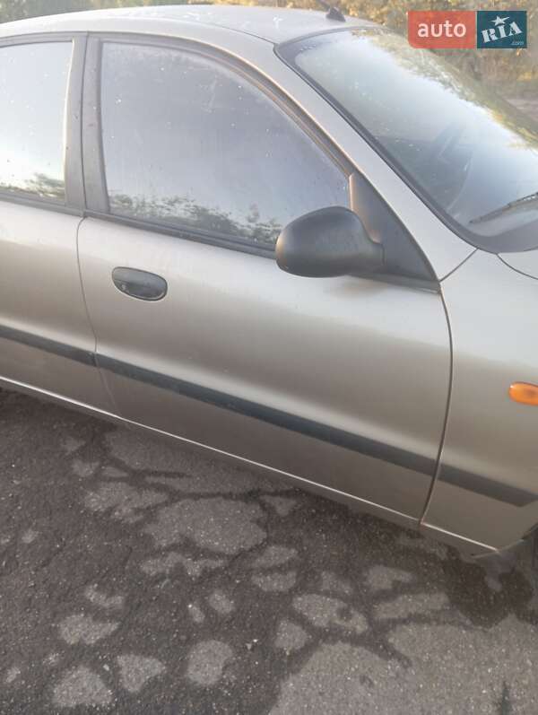 Седан Daewoo Lanos 2008 в Львові