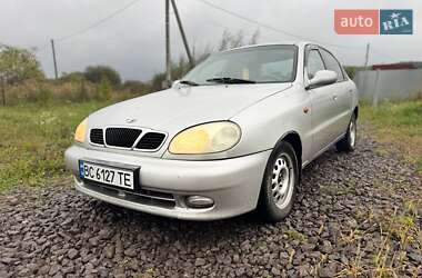 Седан Daewoo Lanos 1998 в Львове