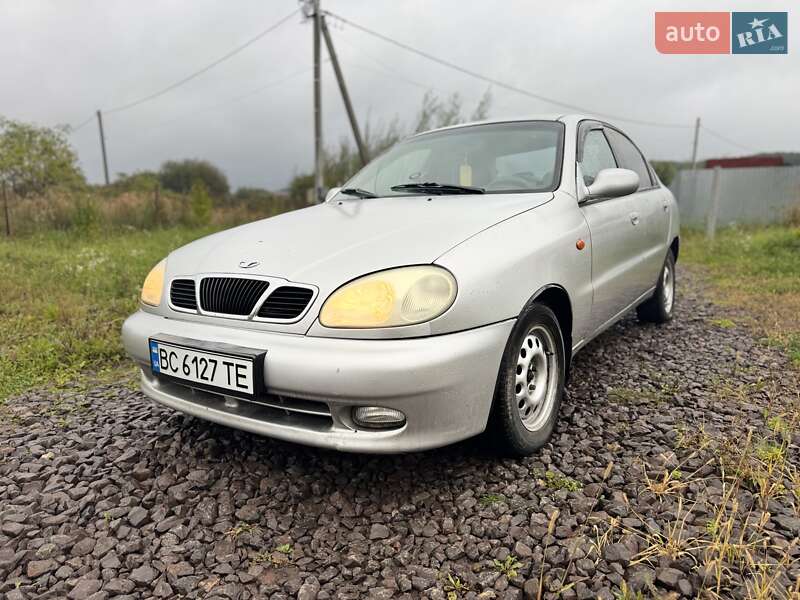 Седан Daewoo Lanos 1998 в 