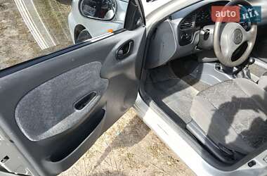 Седан Daewoo Lanos 2004 в 