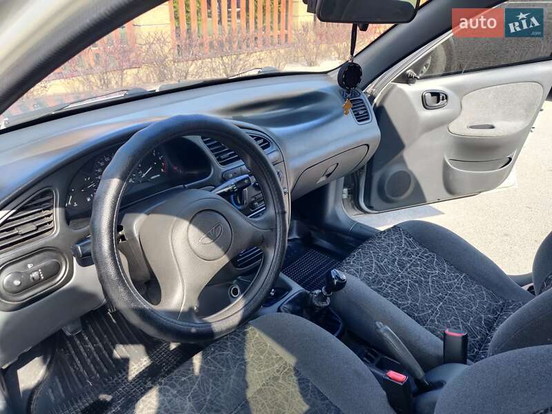Седан Daewoo Lanos 2004 в Днепре фото 3 Седан Daewoo Lanos 2004 в Днепре