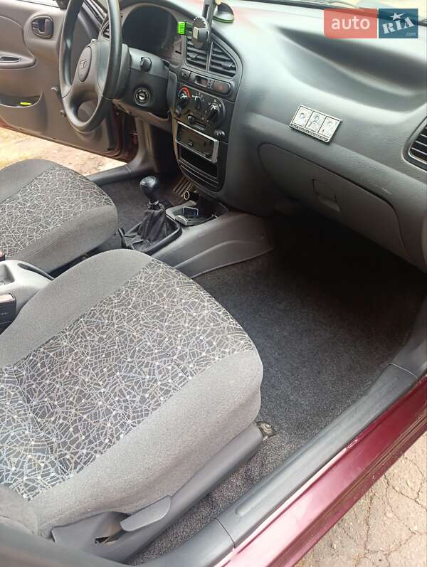 Седан Daewoo Lanos 2008 в Полтаве