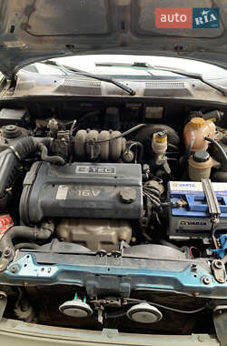Седан Daewoo Lanos 2005 в 