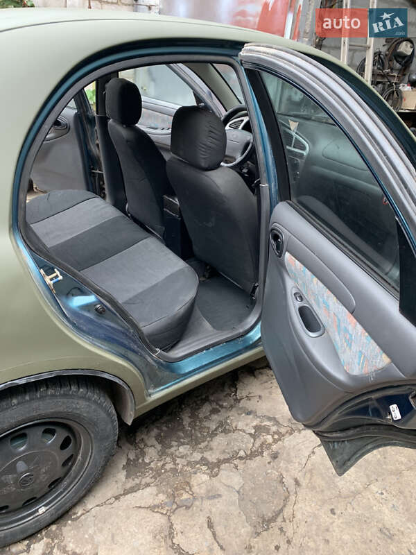 Седан Daewoo Lanos 2005 в Днепре