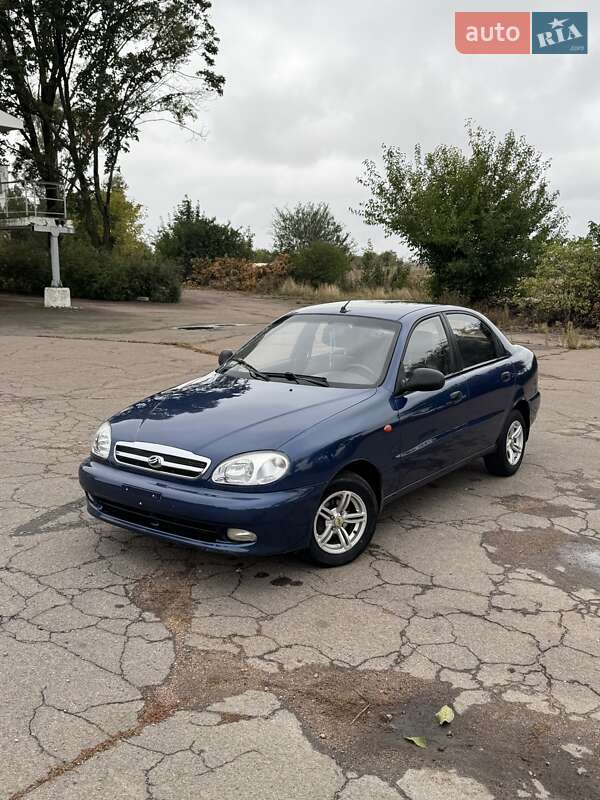 Седан Daewoo Lanos 2011 в Малой Виске