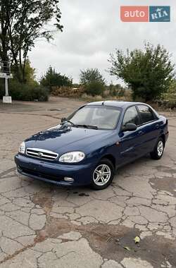 Седан Daewoo Lanos 2011 в 