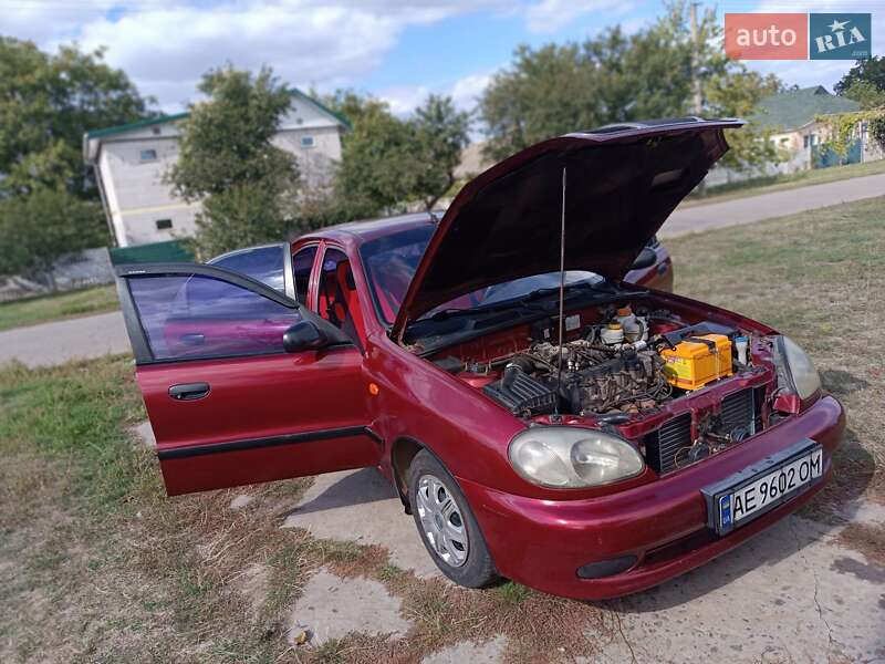 Седан Daewoo Lanos 2003 в Желтых Водах