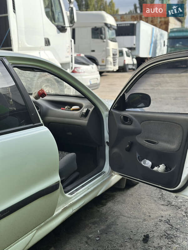 Седан Daewoo Lanos 2005 в Киеве