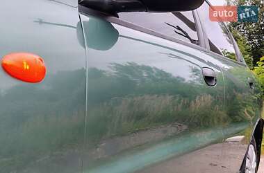 Седан Daewoo Lanos 2009 в 