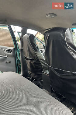 Седан Daewoo Lanos 1999 в 