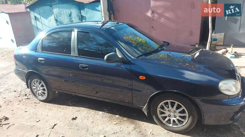 Седан Daewoo Lanos 2004 в 