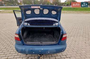 Седан Daewoo Lanos 1998 в 