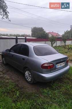 Седан Daewoo Lanos 2009 в 