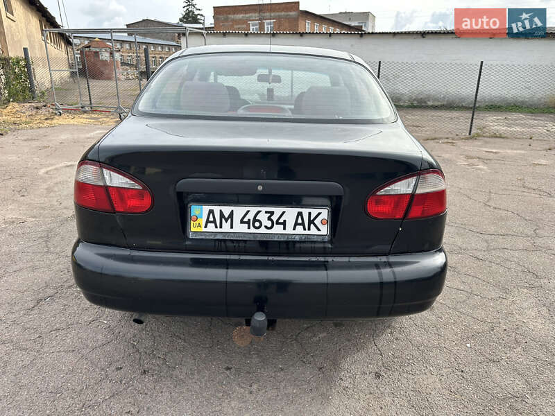 Седан Daewoo Lanos 2007 в Коростене