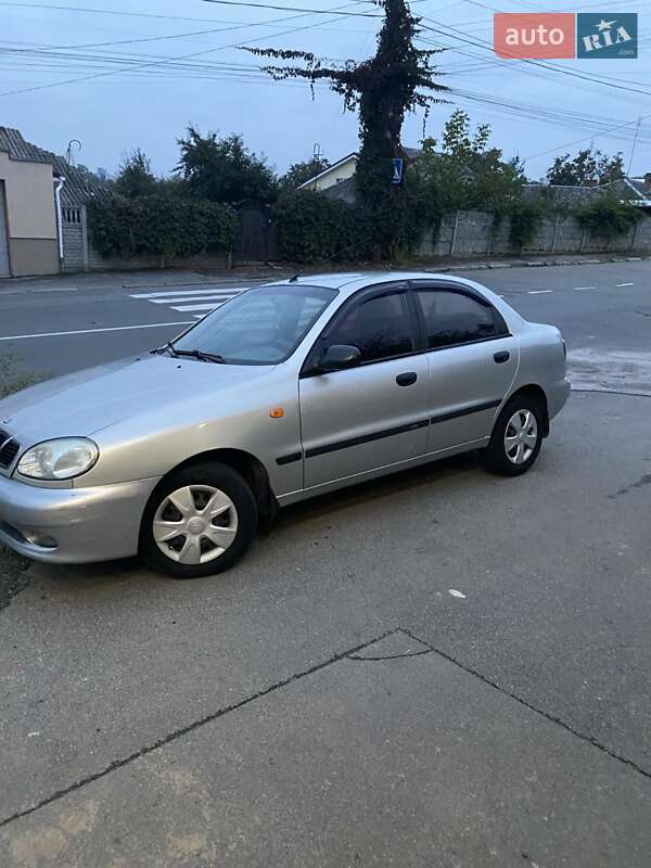 Седан Daewoo Lanos 2004 в 