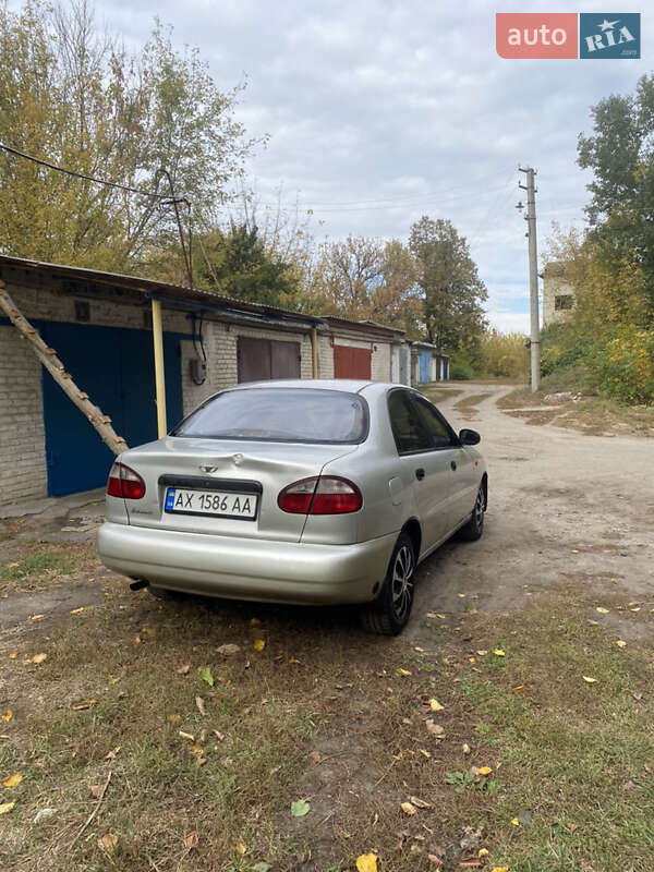 Седан Daewoo Lanos 2004 в Андреевке