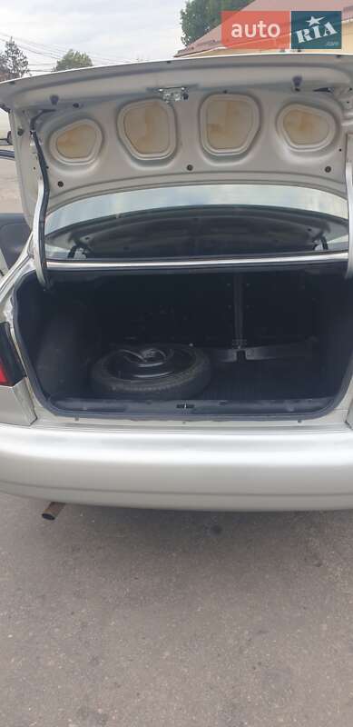 Седан Daewoo Lanos 2005 в Харькове