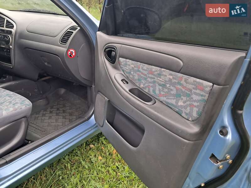 Седан Daewoo Lanos 2003 в Борщеве фото 30 Седан Daewoo Lanos 2003 в Борщеве