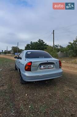 Седан Daewoo Lanos 2004 в Новій Одесі