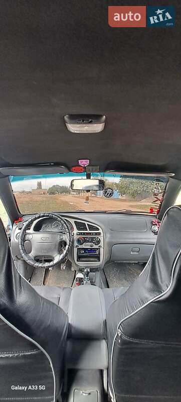 Седан Daewoo Lanos 2004 в Новой Одессе