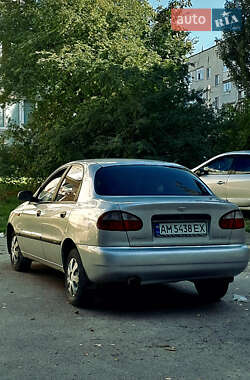 Седан Daewoo Lanos 2004 в 