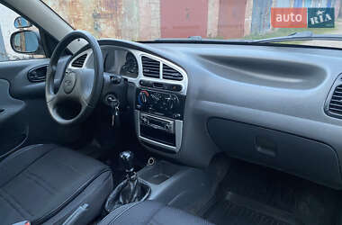 Хэтчбек Daewoo Lanos 2004 в 