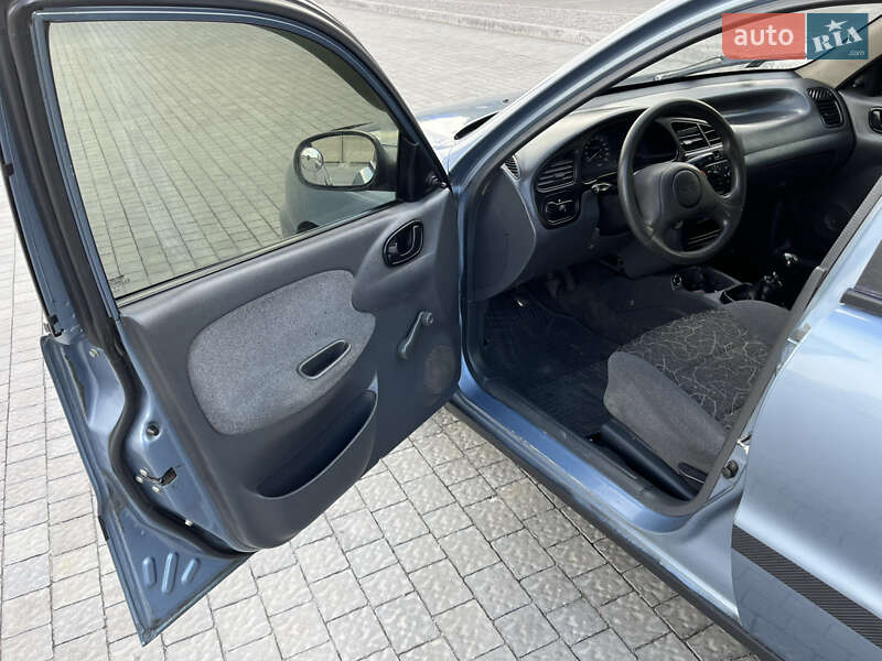 Седан Daewoo Lanos 2008 в Запорожье