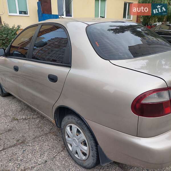 Седан Daewoo Lanos 2008 в Луцке