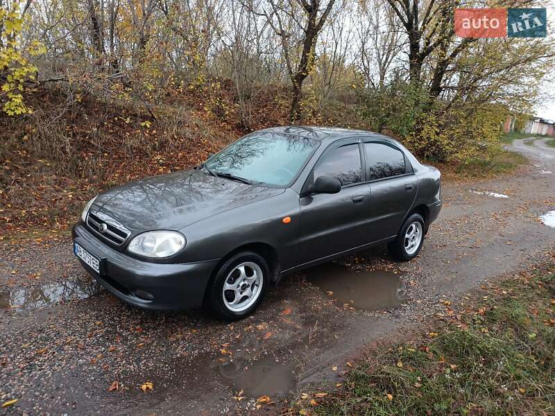 Daewoo Lanos 2012