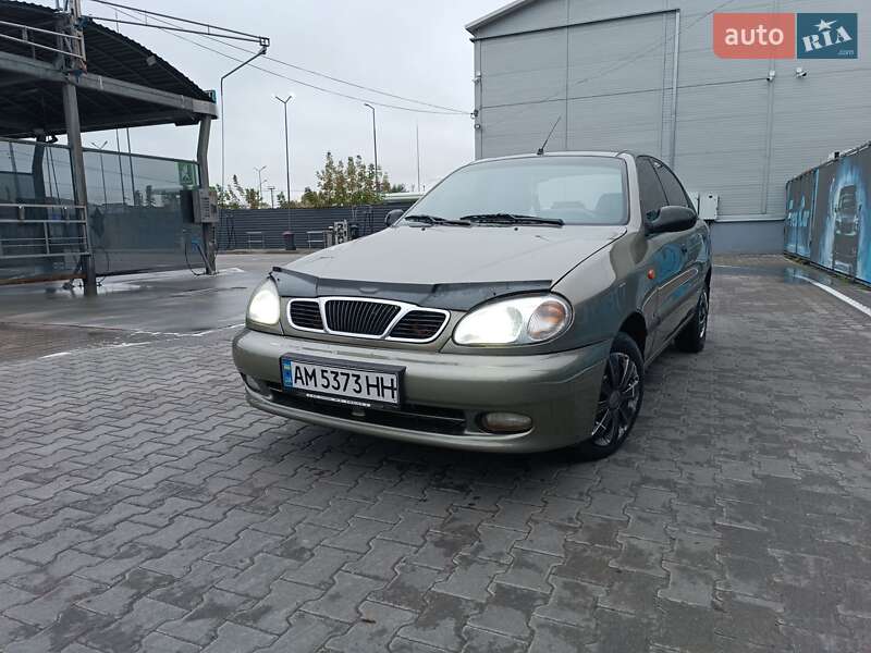 Седан Daewoo Lanos 2003 в 