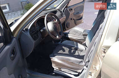 Седан Daewoo Lanos 2004 в 