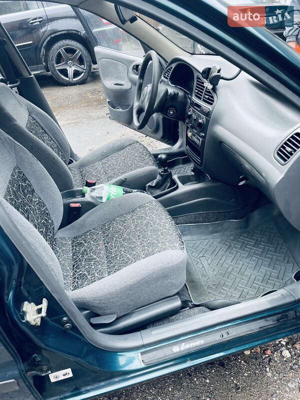 Седан Daewoo Lanos 2006 в Киеве