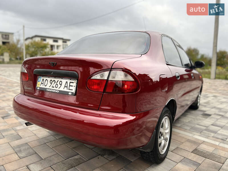 Седан Daewoo Lanos 2006 в Тячеві