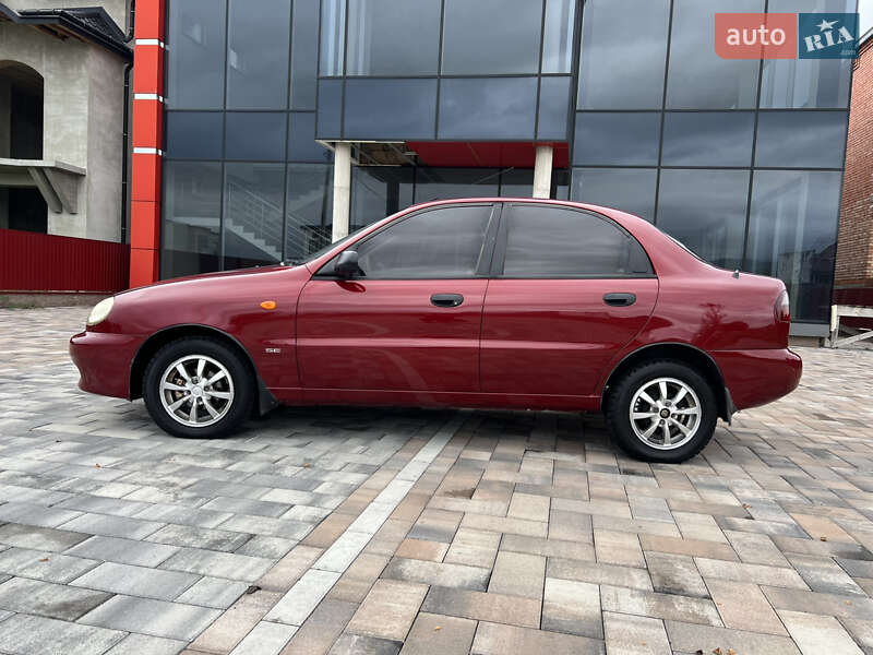 Седан Daewoo Lanos 2006 в Тячеві