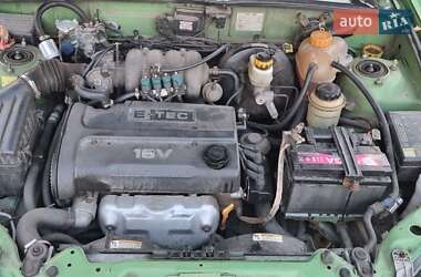 Седан Daewoo Lanos 2003 в 