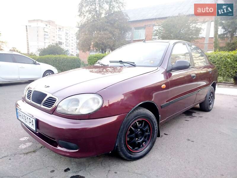 Седан Daewoo Lanos 2009 в Первомайске