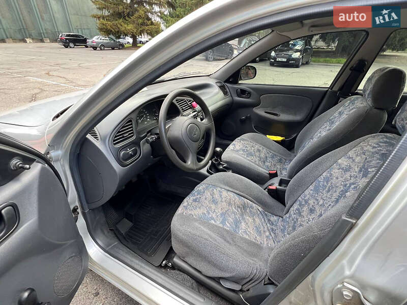 Седан Daewoo Lanos 2006 в Соленом