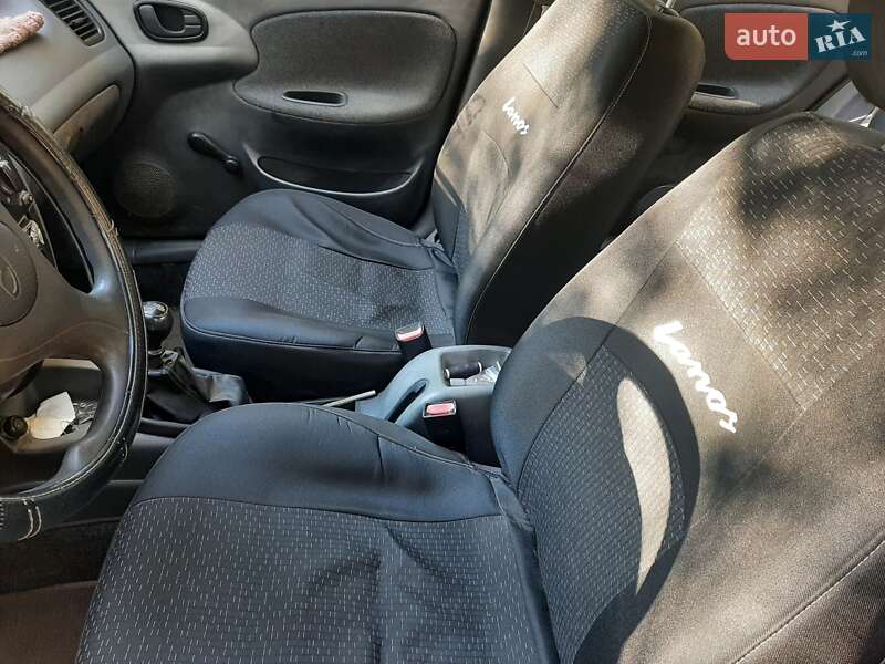Седан Daewoo Lanos 2004 в Києві