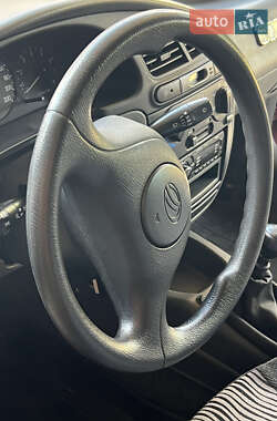 Седан Daewoo Lanos 2012 в 