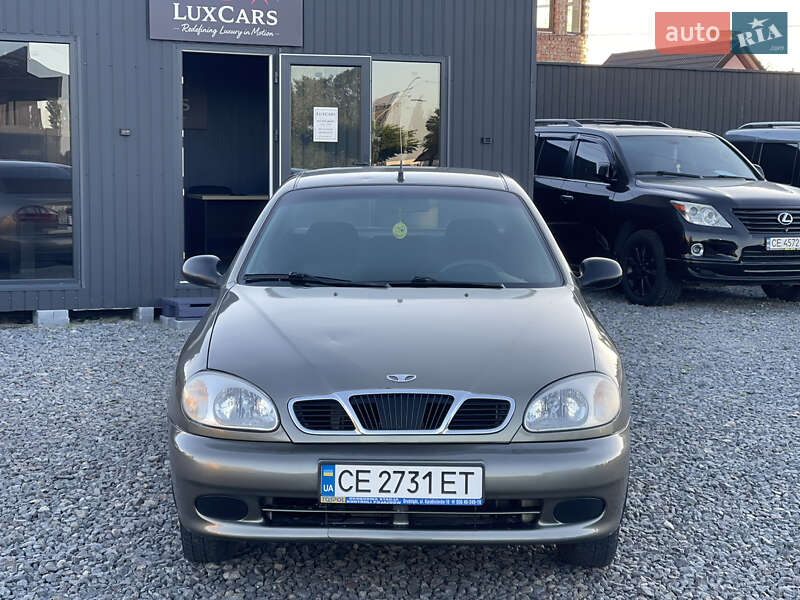 Седан Daewoo Lanos 2003 в Чернівцях