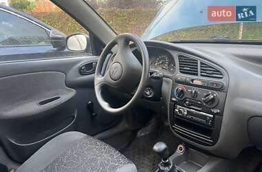 Седан Daewoo Lanos 2005 в Киеве