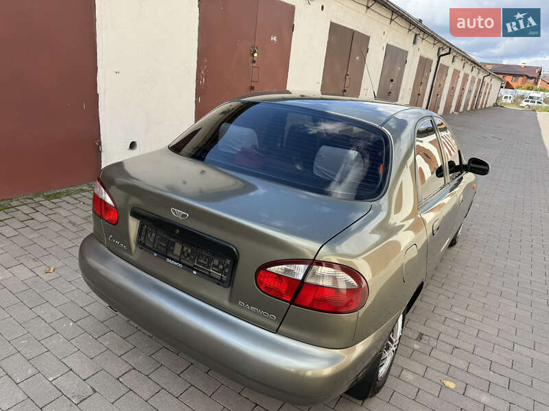 Седан Daewoo Lanos 2004 в Вінниці