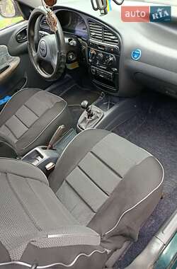 Седан Daewoo Lanos 1998 в 