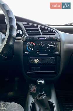 Седан Daewoo Lanos 2004 в 