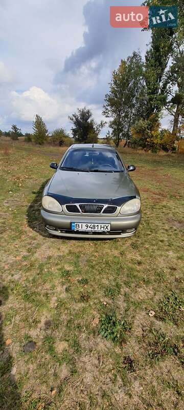 Седан Daewoo Lanos 2004 в Полтаві