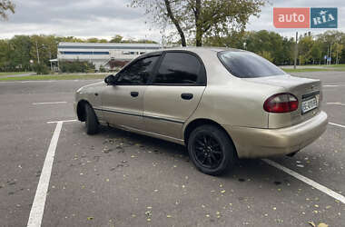 Седан Daewoo Lanos 2004 в  фото 3 Седан Daewoo Lanos 2004 в