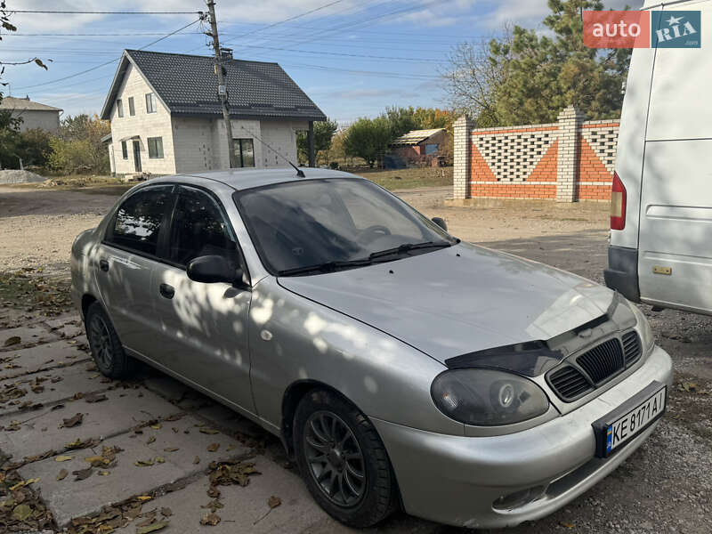Седан Daewoo Lanos 2008 в Соленом