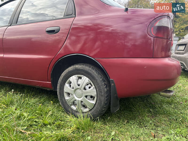 Седан Daewoo Lanos 2000 в Житомирі