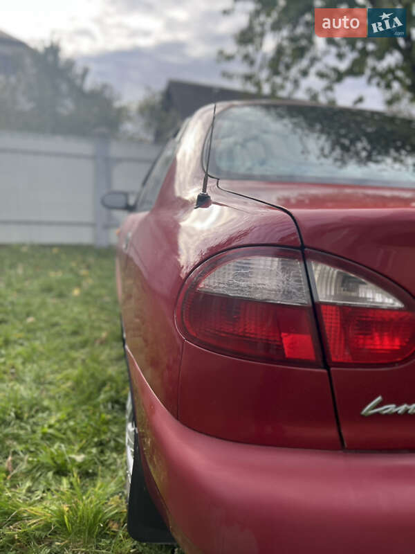 Седан Daewoo Lanos 2000 в Житомирі