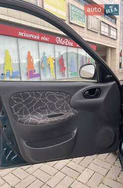 Седан Daewoo Lanos 2002 в  фото 12 Седан Daewoo Lanos 2002 в